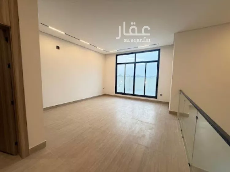 فيلا للبيع في شارع السيل الكبير, حي المهدية, مدينة الرياض, منطقة الرياض 11