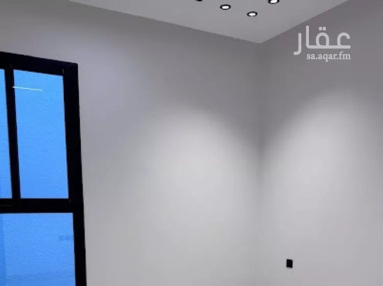 فيلا للبيع في شارع أنس الكناني, حي المهدية, مدينة الرياض, منطقة الرياض صورة 5