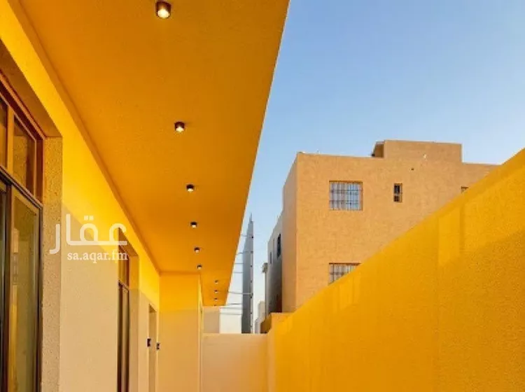 فيلا للبيع في شارع السيل الكبير, حي المهدية, مدينة الرياض, منطقة الرياض صورة 4