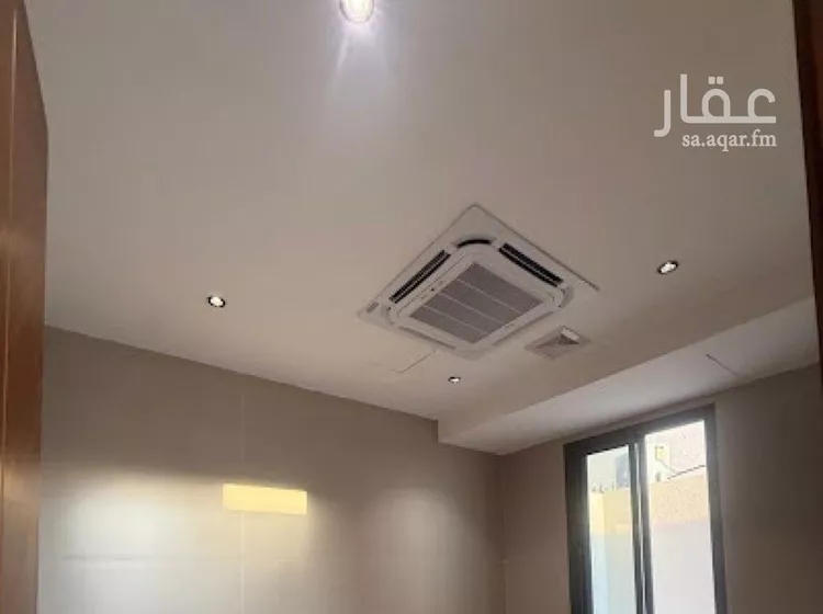 فيلا للبيع في شارع السيل الكبير, حي المهدية, مدينة الرياض, منطقة الرياض صورة 5