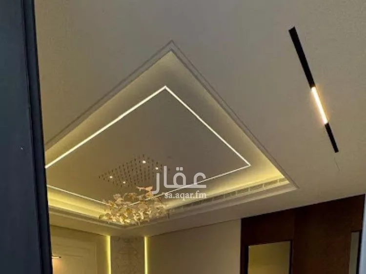 فيلا للبيع في شارع ضوء الصباح, حي المهدية, مدينة الرياض, منطقة الرياض صورة 5