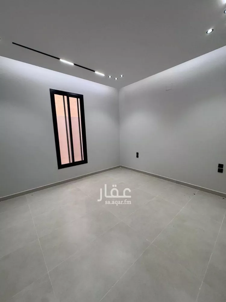 فيلا للبيع في شارع السيل الكبير, حي المهدية, مدينة الرياض, منطقة الرياض 7