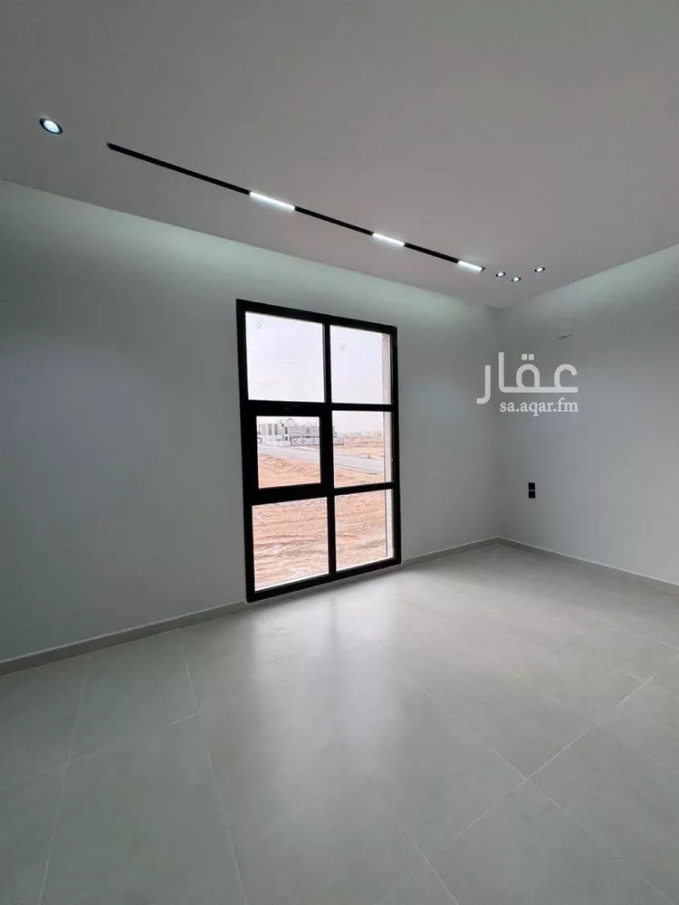 فيلا للبيع في شارع السيل الكبير, حي المهدية, مدينة الرياض, منطقة الرياض 15