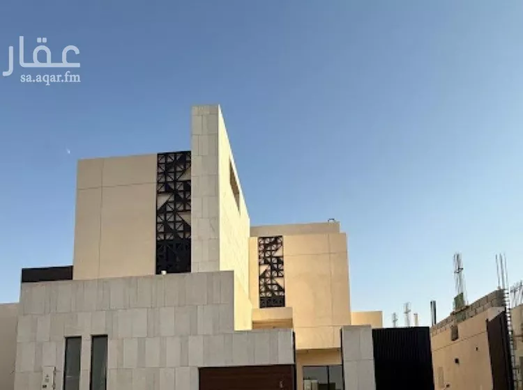 فيلا للبيع في شارع محمد بن عيسى العدني, حي المهدية, مدينة الرياض, منطقة الرياض صورة 2