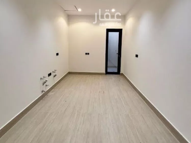 فيلا للبيع في شارع السيل الكبير, حي المهدية, مدينة الرياض, منطقة الرياض صورة 5