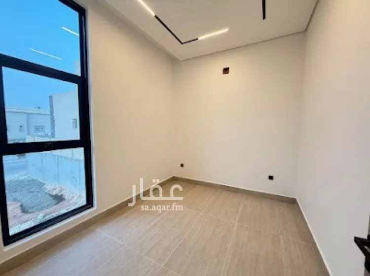 فيلا للبيع في شارع السيل الكبير, حي المهدية, مدينة الرياض, منطقة الرياض صورة 3