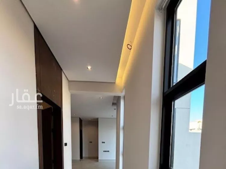 فيلا للبيع في شارع السيل الكبير, حي المهدية, مدينة الرياض, منطقة الرياض صورة 2