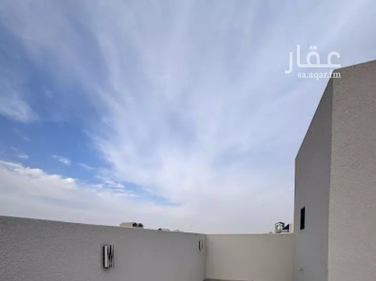 فيلا للبيع في شارع سعد الله بن مجالد, حي المهدية, مدينة الرياض, منطقة الرياض صورة 5