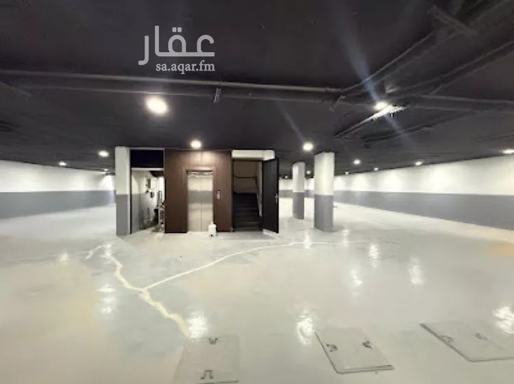 شقة للبيع في شارع أحمد بن هاشم, حي المهدية, مدينة الرياض, منطقة الرياض صورة 3