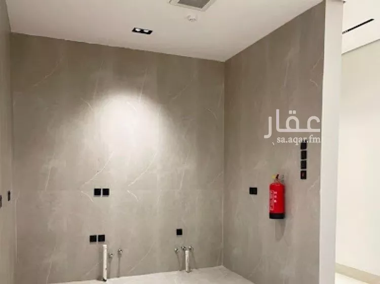 شقة للبيع في شارع السيل الكبير, حي المهدية, مدينة الرياض, منطقة الرياض صورة 2