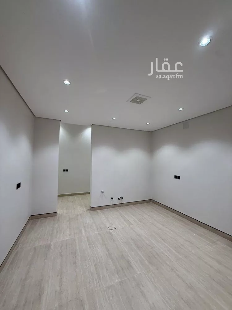 فيلا للبيع في شارع فؤاد محمد عمر توفيق, حي المهدية, مدينة الرياض, منطقة الرياض صورة 3