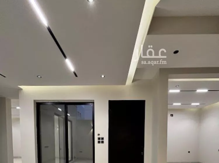 فيلا للبيع في شارع السيل الكبير, حي المهدية, مدينة الرياض, منطقة الرياض صورة 4