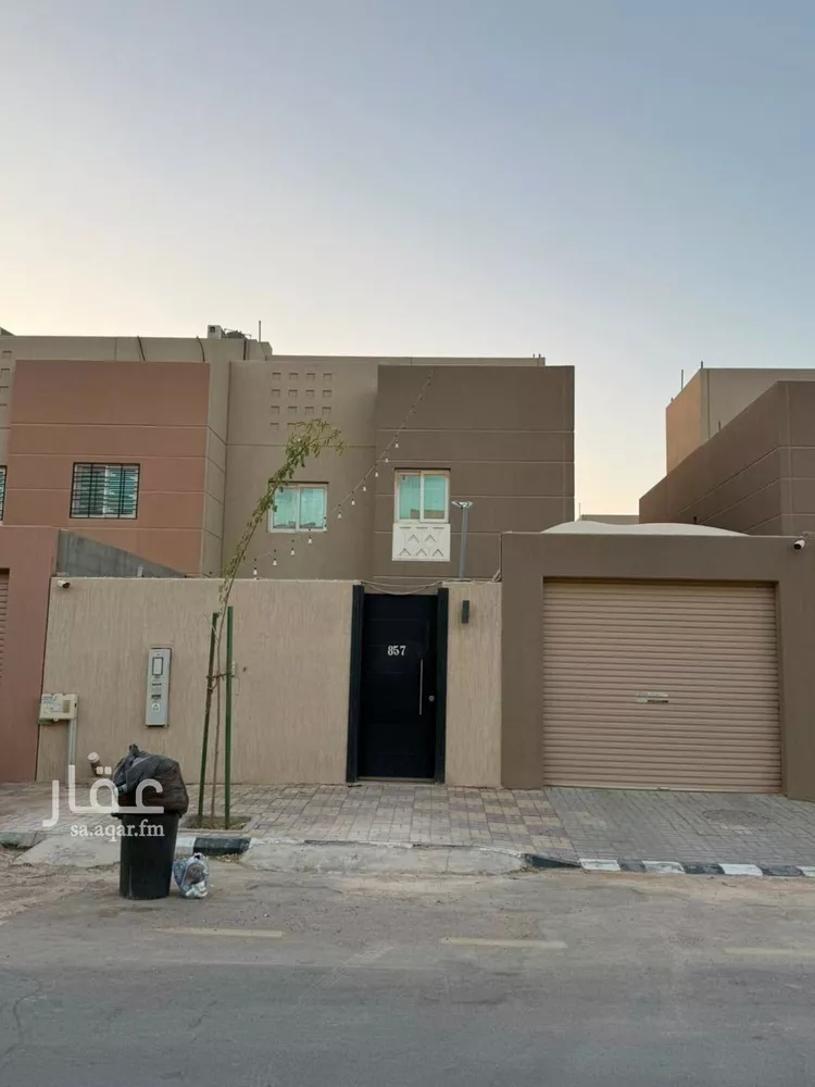 فيلا للبيع في شارع أبي القاسم البوري, حي مطار الملك خالد الدولي, مدينة الرياض, منطقة الرياض