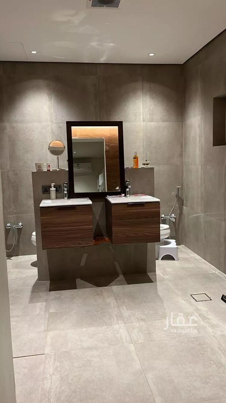 فيلا للبيع في شارع الجحاف بن حكيم السلمي, حي القيروان, مدينة الرياض, منطقة الرياض صورة 5