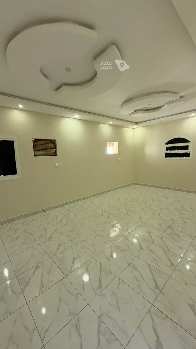 شقة للإيجار في شارع شارع جعيل ابن زياد الاشجع, حي النهضة, مدينة بيش, منطقة جازان صورة 5