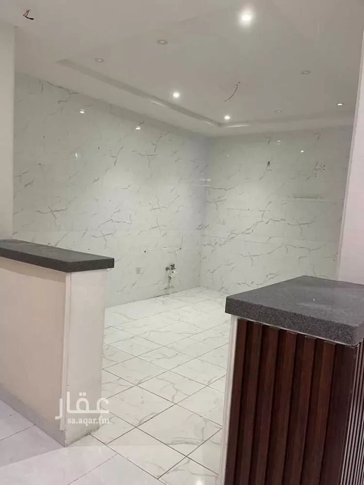 شقة للإيجار في شارع طارق بن سويد, حي المروة, مدينة جدة, منطقة مكة المكرمة
