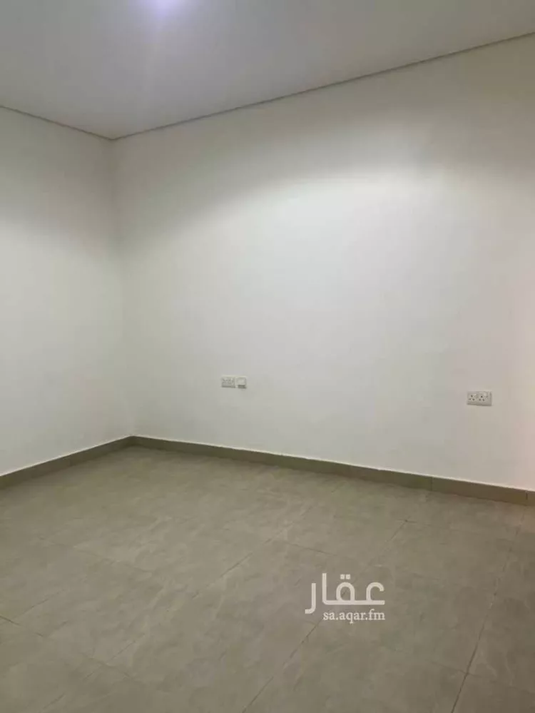 فيلا للبيع في شارع البرهان بن أيوب, حي مطار الملك خالد الدولي, مدينة الرياض, منطقة الرياض صورة 4