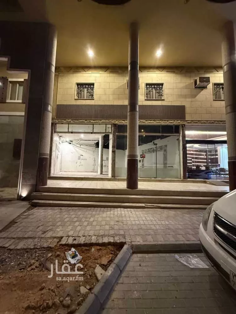 محل للإيجار في شارع سعد بن معاذ, حي الفيصلية, مدينة الدرعية, منطقة الرياض صورة 2