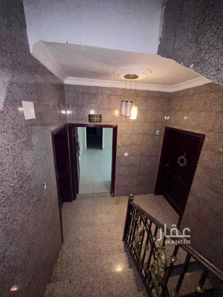 عمارة للبيع في شارع ياسر بن عامر العبسي, حي وادي مذينب, مدينة المدينة المنورة, منطقة المدينة المنورة