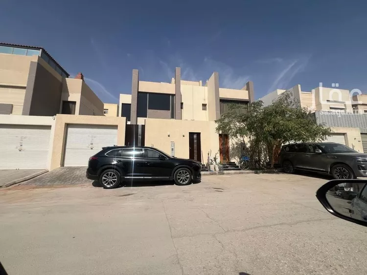 فيلا للبيع في شارع يحيي بن محمد الغرناطي, حي العارض, مدينة الرياض, منطقة الرياض صورة 2