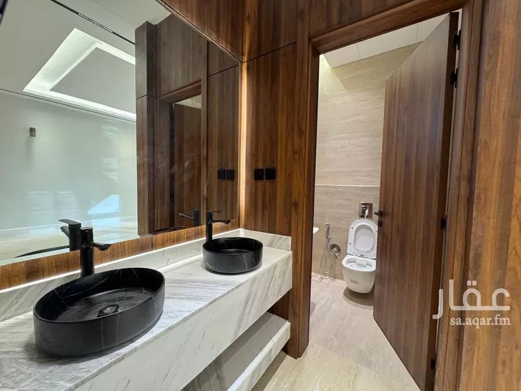 Villa for Sale in Riyadh Al Malqa 15