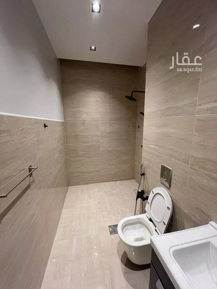شقة للإيجار في شارع رقم 215, حي الملقا, مدينة الرياض, منطقة الرياض 10