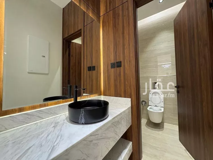 Villa for Sale in Riyadh Al Malqa 9