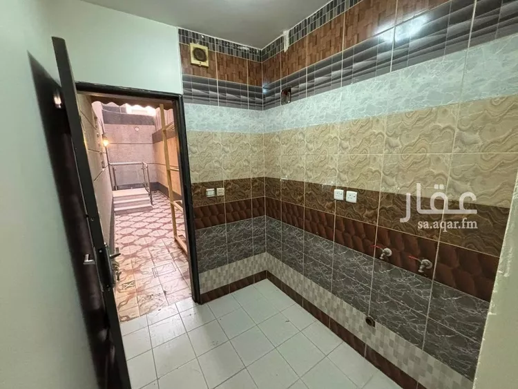 فيلا للإيجار في شارع الحمضة, حي النفل, مدينة الرياض, منطقة الرياض صورة 3
