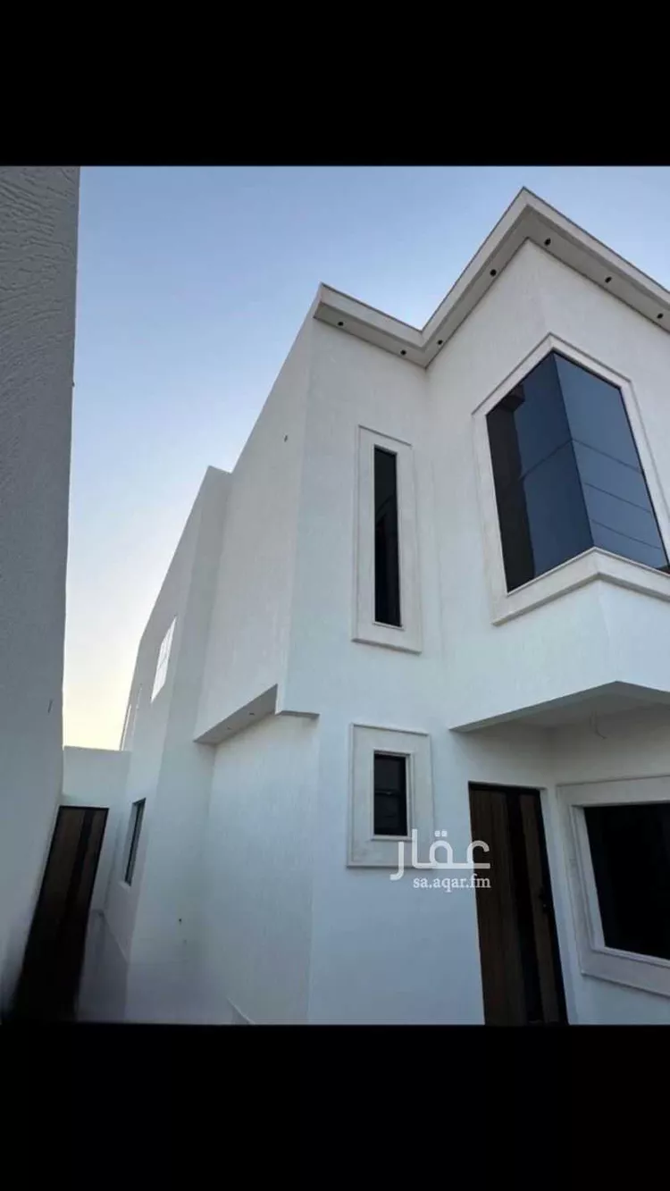 فيلا للبيع في شارع عمر بن الخطاب, حي السلام, مدينة البدائع, منطقة القصيم صورة 2