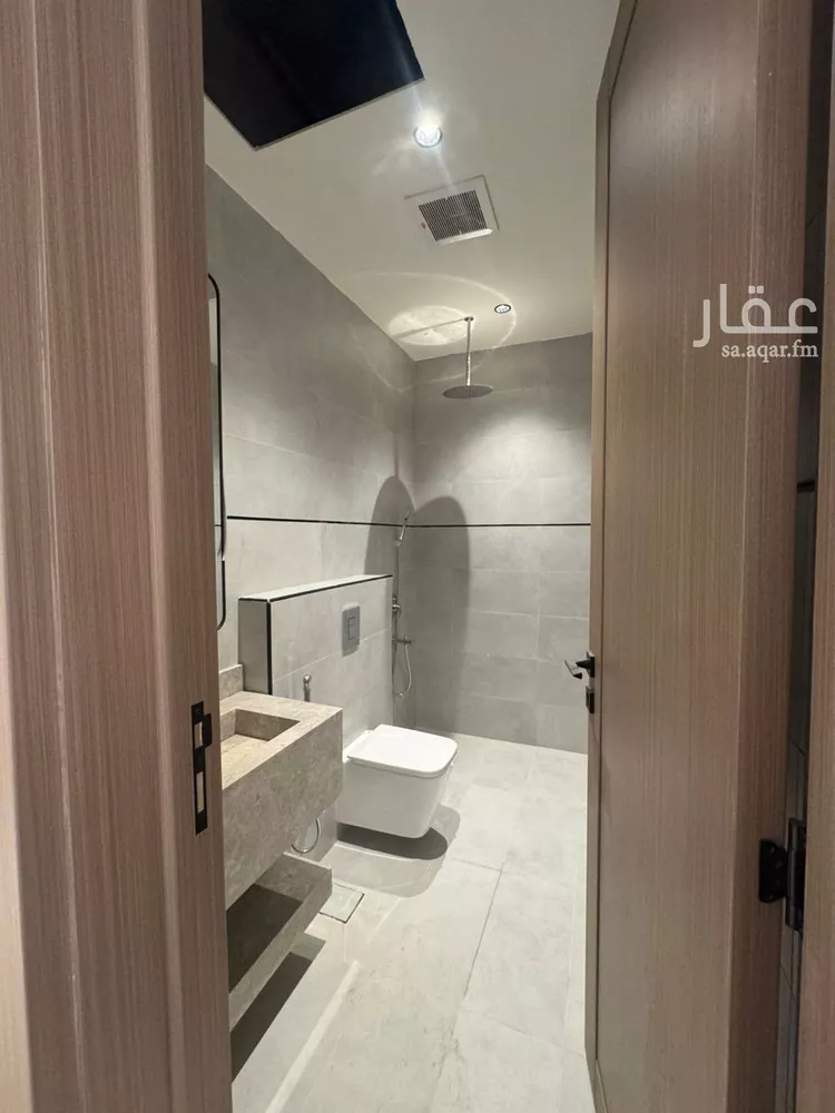 Floor for Sale in Riyadh Al Maizilah