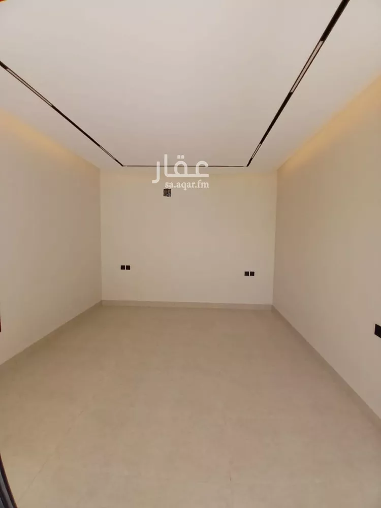 فيلا للبيع في شارع وادي الساحل, حي الرمال, مدينة الرياض, منطقة الرياض صورة 5