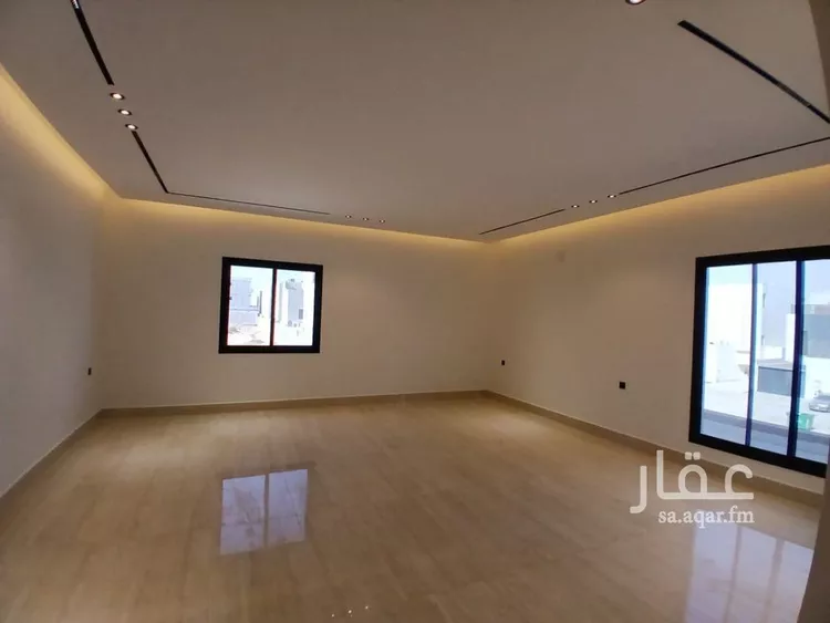 فيلا للبيع في شارع جرير بن حازم, حي الرمال, مدينة الرياض, منطقة الرياض صورة 2