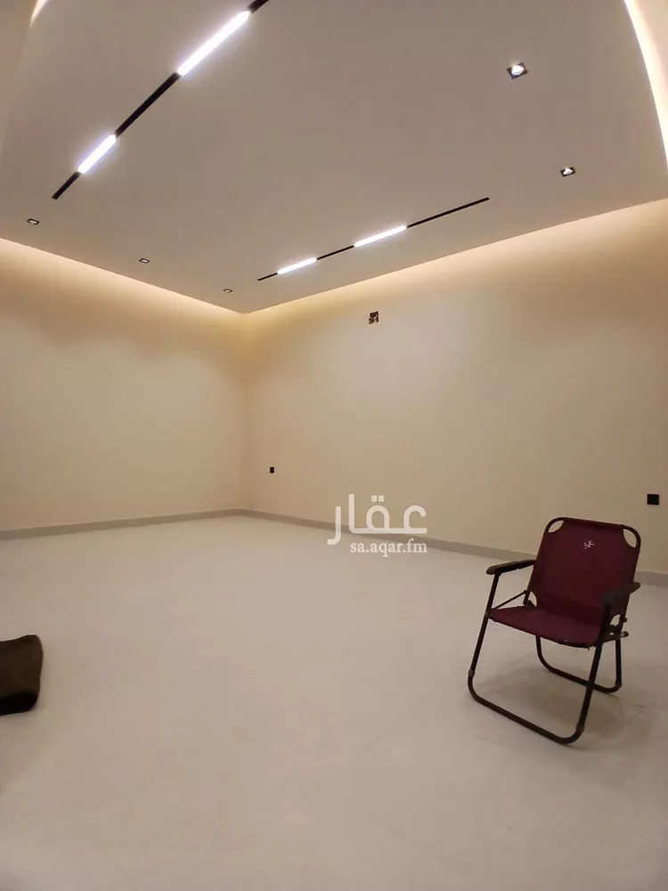 فيلا للبيع في شارع زياد بن أيوب, حي الرمال, مدينة الرياض, منطقة الرياض صورة 2