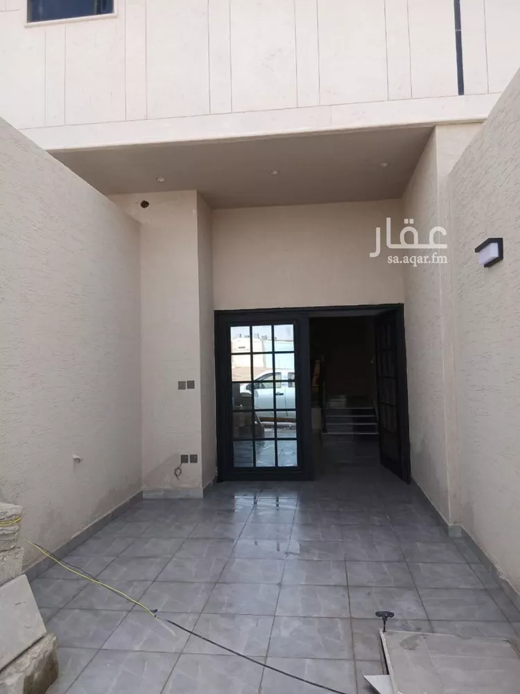 Floor for Sale in Riyadh Al Janadriyah صورة 5