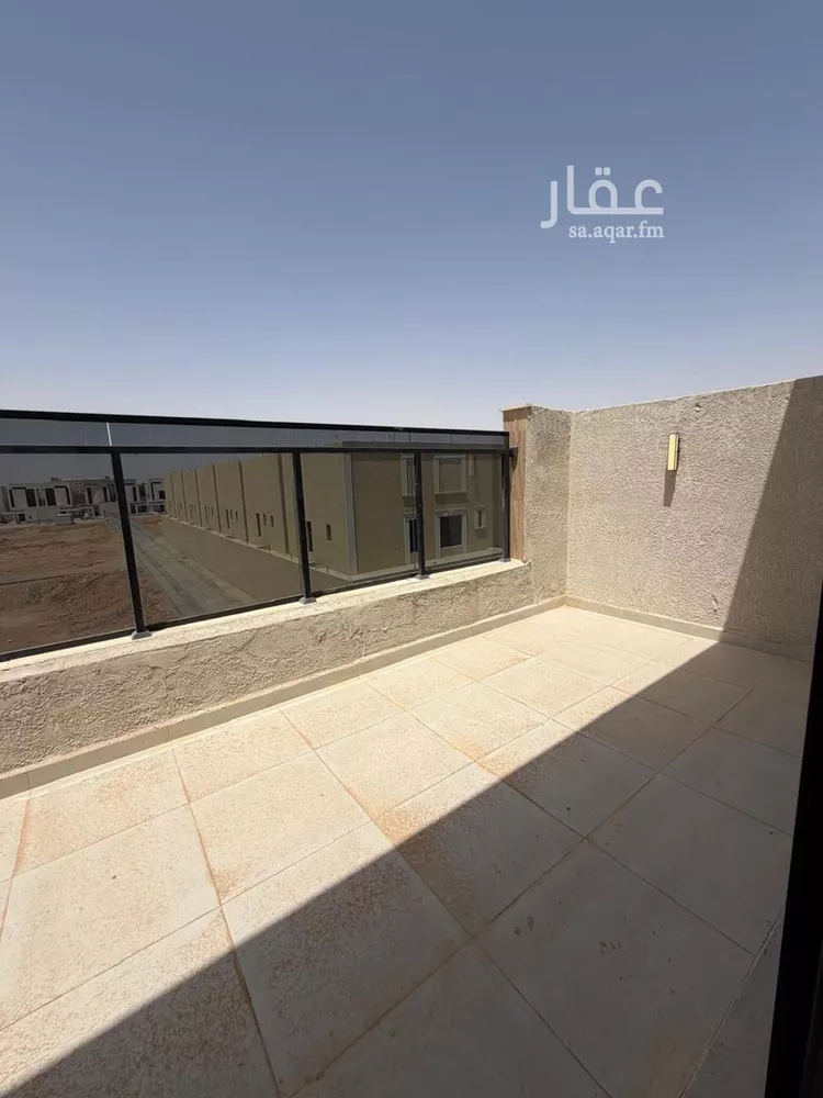 Floor for Sale in Riyadh Al Maizilah