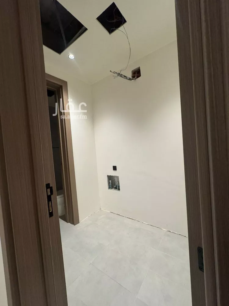 Floor for Sale in Riyadh Al Maizilah صورة 5