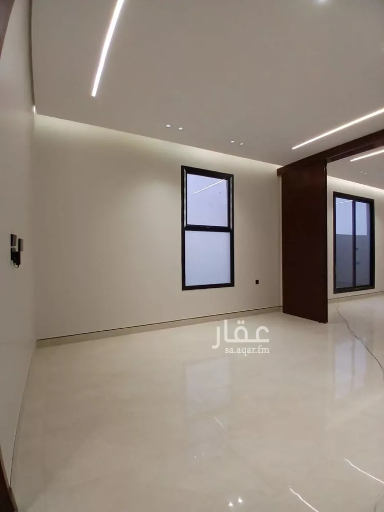 دور للبيع في شارع رقم 151, حي الجنادرية, مدينة الرياض, منطقة الرياض صورة 4