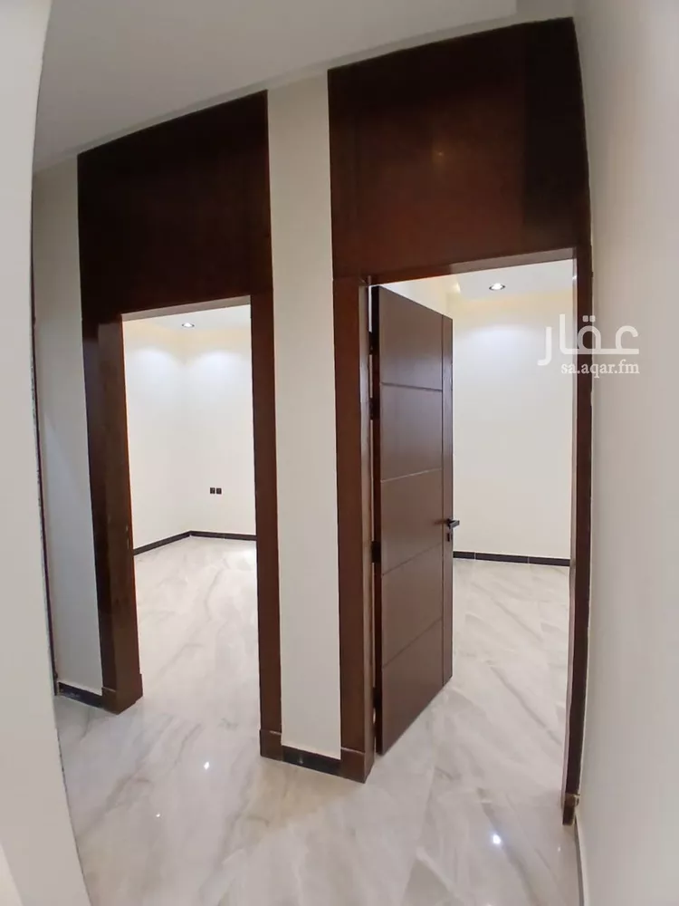 فيلا للبيع في شارع المطلاع, حي الجنادرية, مدينة الرياض, منطقة الرياض صورة 2