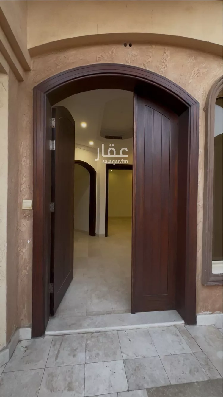 فيلا للبيع في شارع عبدالرزاق الحنبلي, حي الشراع, مدينة جدة, منطقة مكة المكرمة صورة 2