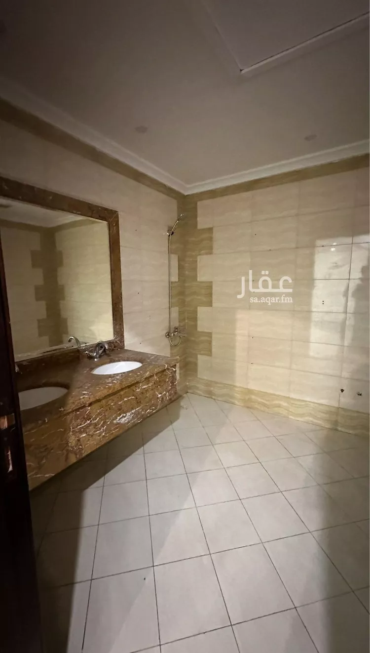 Villa for Sale in Jeddah Al Shera'a 12
