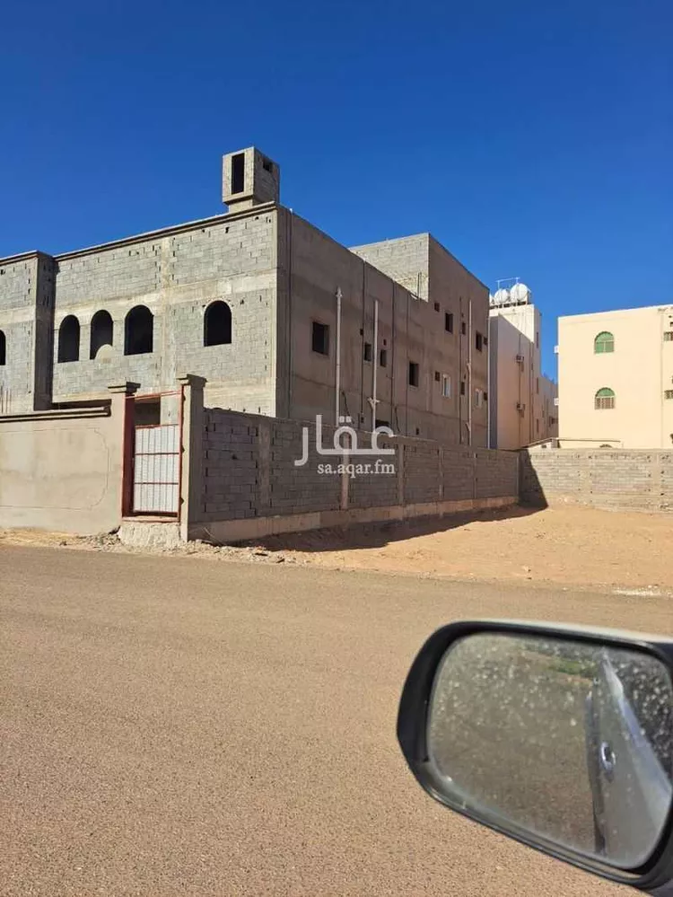 فيلا للبيع في شارع عمرو ابن ام مكتوم ، حي العلا ، العلا ، العلا