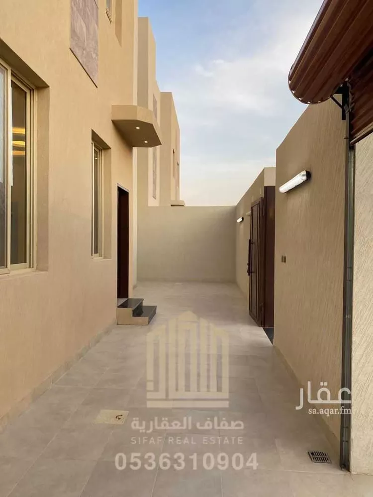 فيلا للإيجار في شارع القاسم البصري, حي الشفاء, مدينة عنيزة, منطقة القصيم صورة 2