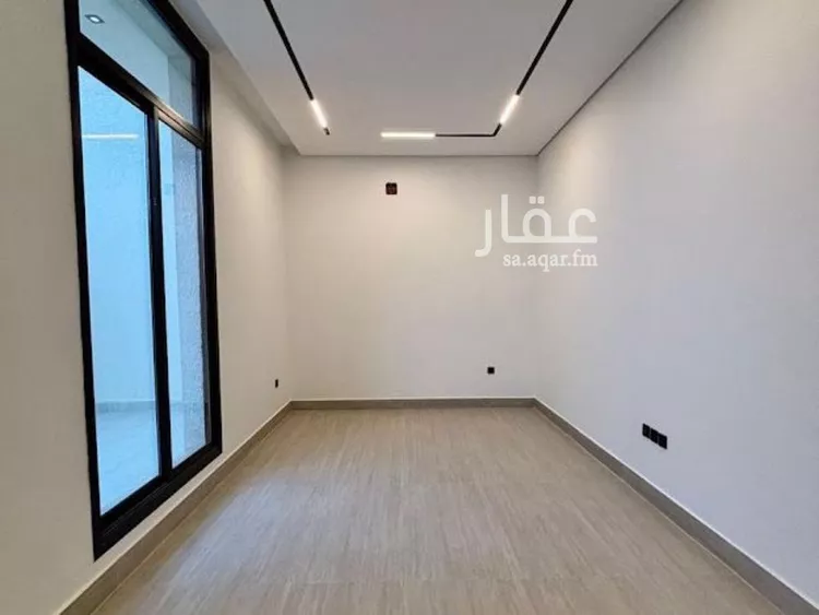 فيلا للبيع في شارع السيل الكبير, حي المهدية, مدينة الرياض, منطقة الرياض صورة 3