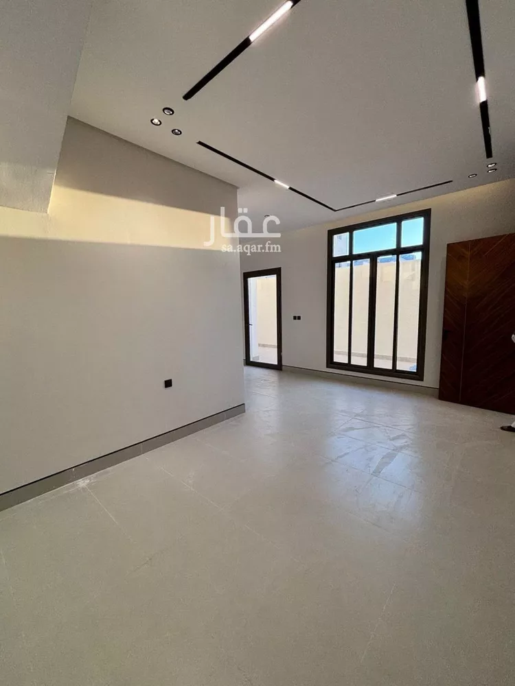 فيلا للبيع في شارع السيل الكبير, حي المهدية, مدينة الرياض, منطقة الرياض صورة 4