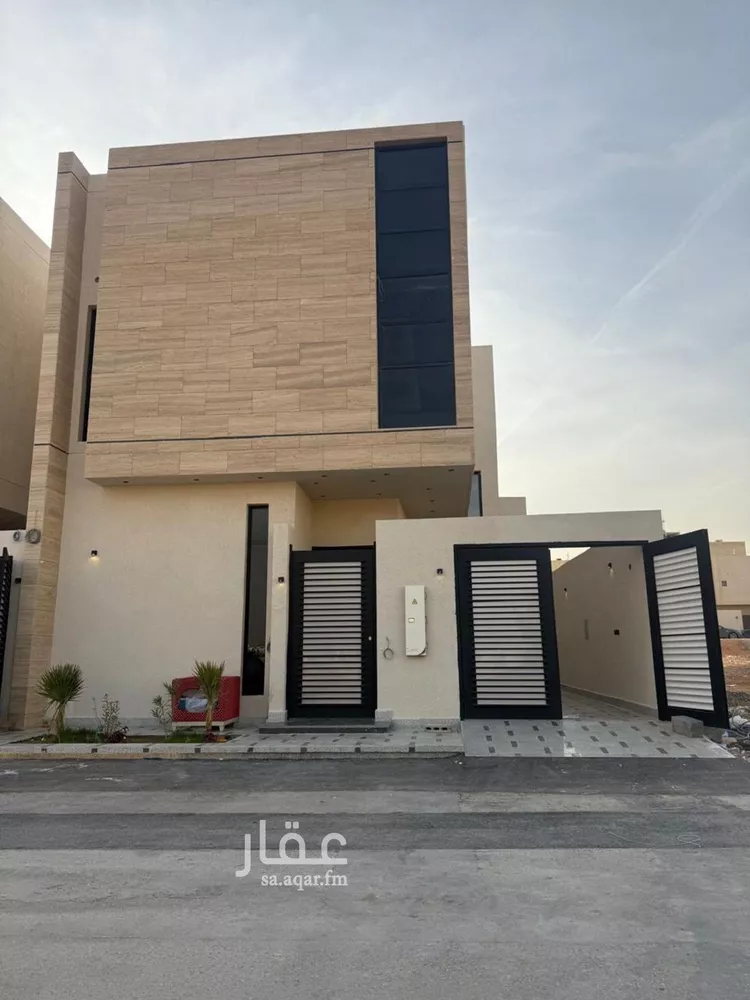 فيلا للبيع في شارع السيل الكبير, حي المهدية, مدينة الرياض, منطقة الرياض صورة 2