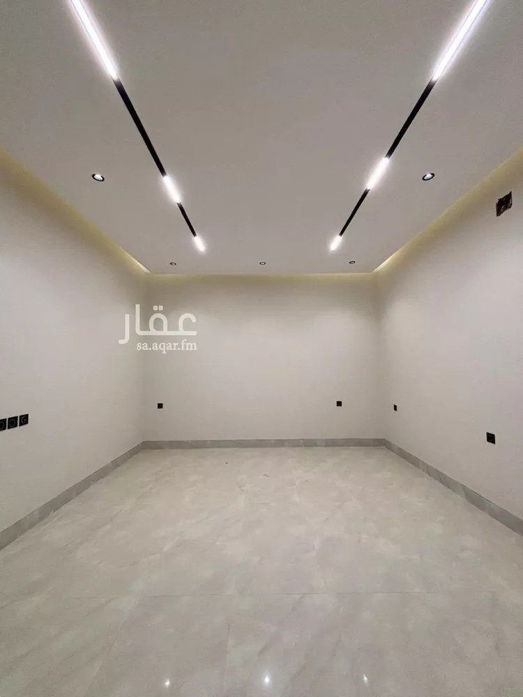 فيلا للبيع في شارع السيل الكبير, حي المهدية, مدينة الرياض, منطقة الرياض صورة 4