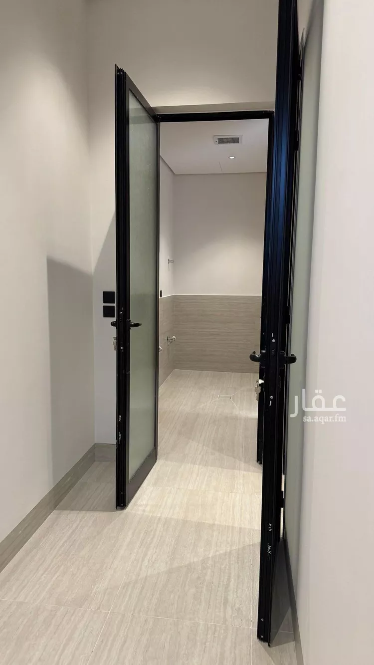 فيلا للبيع في شارع علي الجمال, حي المهدية, مدينة الرياض, منطقة الرياض صورة 5