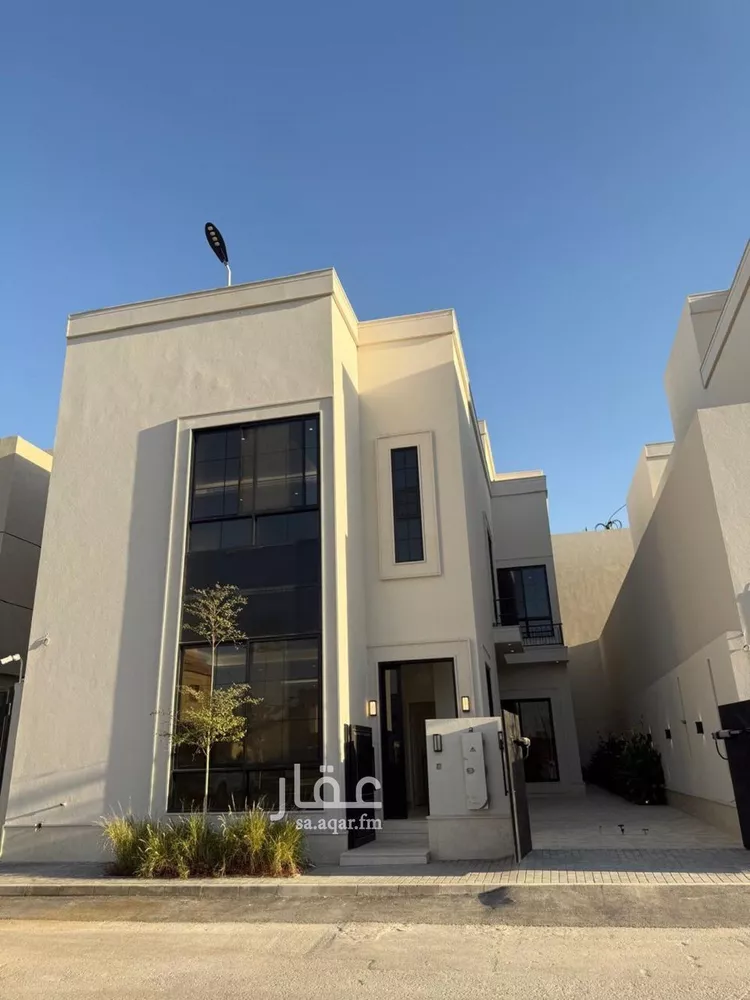 فيلا للبيع في شارع عمر بن عبدالقادر مفتي, حي المهدية, مدينة الرياض, منطقة الرياض