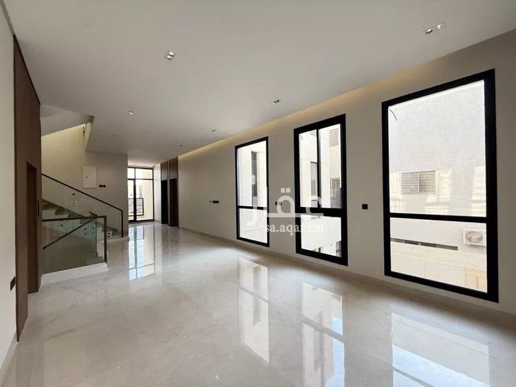 فيلا للبيع في شارع أمين بن محمد مرداد, حي المهدية, مدينة الرياض, منطقة الرياض صورة 3