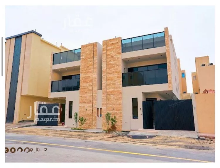 فيلا للبيع في شارع سعد الله بن مجالد, حي المهدية, مدينة الرياض, منطقة الرياض صورة 2